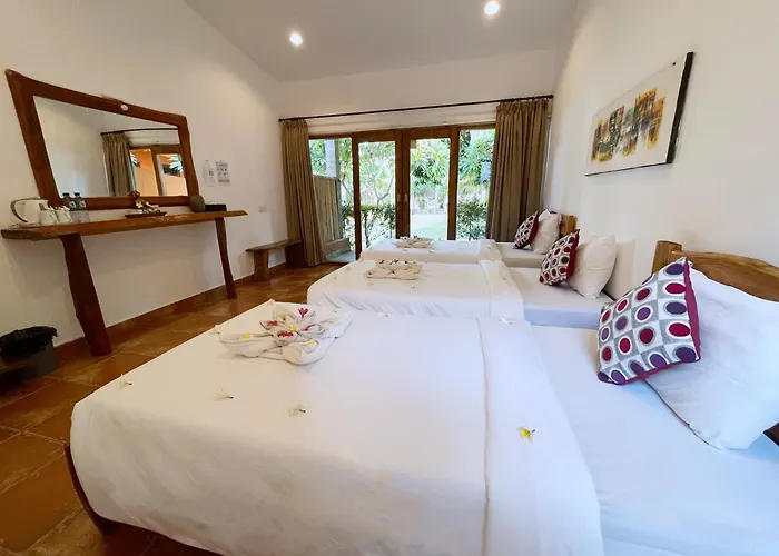 Pebble & Fins Bali Dive Resort 3*